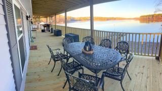 Turtle Town Bungalow on Lake Murray - RV Parking Available - Lake Murray Shores - 8