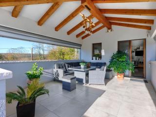 Holiday Home Villa Lora by Interhome - 2