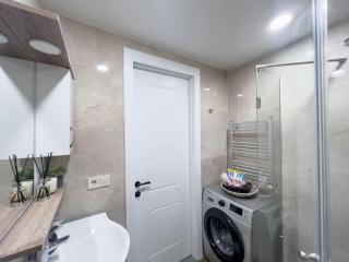 GG Home - cozy, new studio on 28th floor in Batumi (Black sea tower) - Batumi - 7