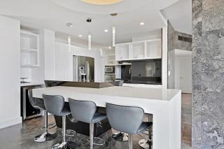 LUXURY PENTHOUSE ON THE BEACH 3/3 OCEANFRONT CONDO - Hollywood - 7