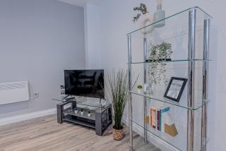 Stunning Three Bedroom Townhouse In The Jewellery Quarter, Birmingham City Centre Sleeps 5- Free Parking - Birmingham - 5