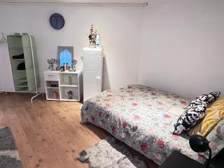 Cozy Flat near Maastricht Heerlen Aachen - 1