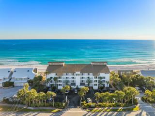 Cabana Club by Panhandle Getaways - Destin - 0