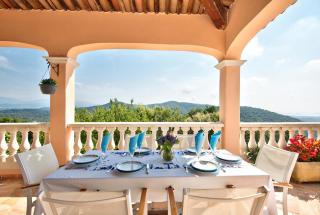 Luxury Villa in a Private Domain, Amazing View on Cannes Bay, Close to Beach, Free Tennis Court, Bowl Game - 8