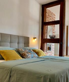 Sonnenhof 1737 - Ferienzimmer & Apartments - Barbelroth - 8
