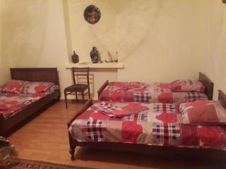 Lemon Family GuestHouse - Tbilisi - 0