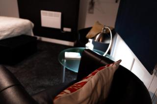 Credit Corner - Brierley Hill - 3