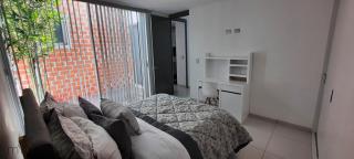 Spectacular House w/ Pool & Amazing Location - 4