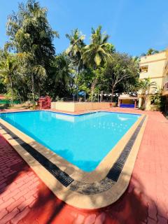 Abalone Resort - Arpora - 8