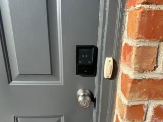 Brand New Rest and Relaxation Apartments - Clovis - 3