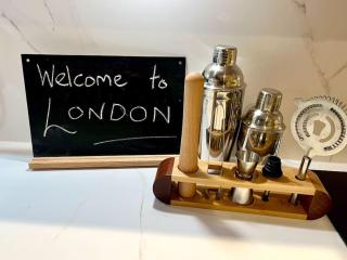 Chic, Relaxing stay just 18 mins into the City - Londra - 6