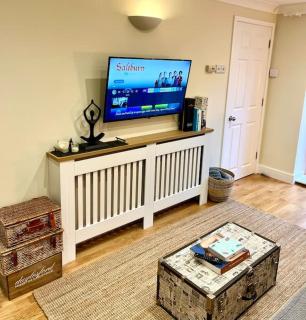 Chic, Relaxing stay just 18 mins into the City - Londra - 3