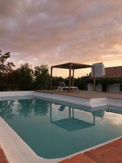 The Red Door - Estremoz - 3