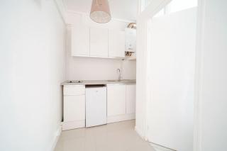 Studio Buttes-Chaumont - Hautpoul - IV - París - 6