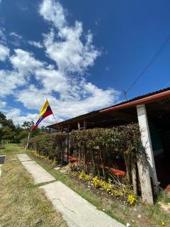 Casa Campestre Adela - Suesca - 0