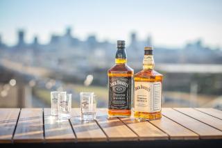 Jack Daniels House with Rooftop Golf, City views! 8min to Whiskey Row! Sleeps 10! - Nashville - 5