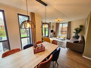 New 3 bedroom house 7 people - Ewijk - 5