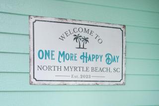 Newly Renovated 3BR/3BA Beach House w/Hot Tub - Myrtle Beach - 7