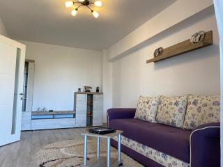 Newton Studios & Apartments by GLAM APARTMENTS - 6