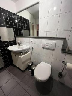 OBK City Lodge: Designer duplex appartment in Oberkassel, close to river rhine, Areal Böhler and Messe Düsseldorf - Düsseldorf - 1