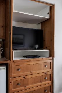 Horseshoe Valley Suites - The Elm - Shanty Bay - 4