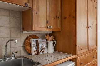 Horseshoe Valley Suites - The Elm - Shanty Bay - 3