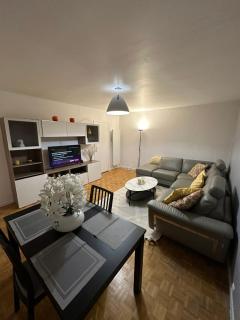 Appartement en résidence- Clichy - Clichy - 0