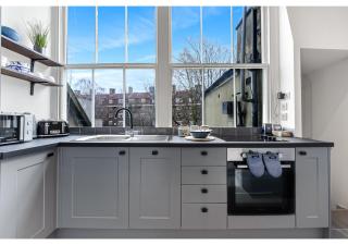 Upscale Urban Haven: Luxury Flat - Londra - 8