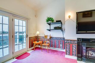 Ocean Shores Condo Rental with View - Walk to Beach! - Ocean Shores - 4