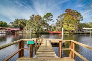 Riverfront Fishers Paradise in Florida with Dock! - 9