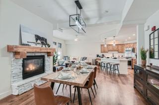 Moose Lodge Retreat in Park City! Walk to the Slopes! condo - 2