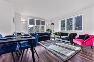 Charming and Modern 2 BR Flat - London - 0