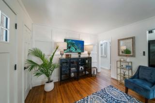 Next To Expo, 5 Beds, Hot-tub, Corn Hole, Pets! - Tulsa - 1