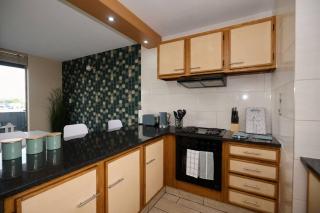 Unit 406 at Menlyn Place - Pretoria - 8