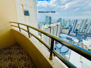 Birch Tower a1 front of RobinsonMla Rizal Park - Manila - 8