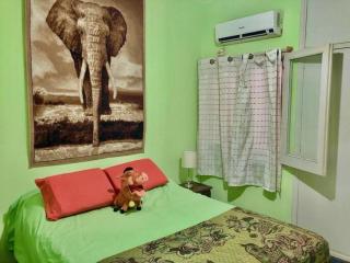 Casa-Apt de 2 Dormitorios Perfecta Ubicacion - Piriápolis - 2