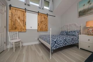 Ocean Gallery Condo, 3 minutes walk, Pool view - St. Augustine - 7