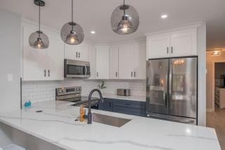 Ocean Gallery Condo, 3 minutes walk, Pool view - St. Augustine - 2