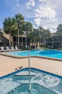 Ocean Gallery Condo, 3 minutes walk, Pool view - St. Augustine - 1