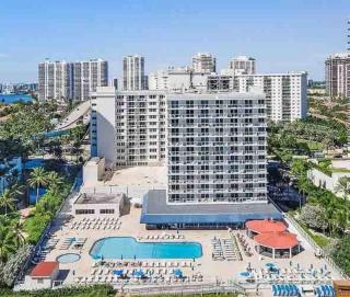 Entire Condo in Sunny Isles - Sunny Isles Beach - 1