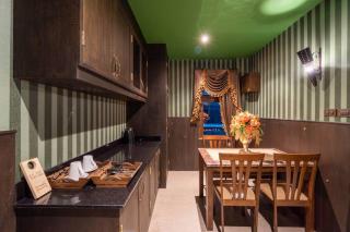 The Castle Pratumnak Hill Pattaya 6 Bedroom - 2