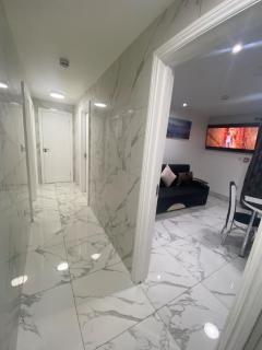 THE ROYAL BOUTIQUE OXFORD LODGE by LONDON SLEEP 6 - Hayes - 6