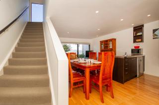 Aqua Soleil Beachfront Apartment - 5