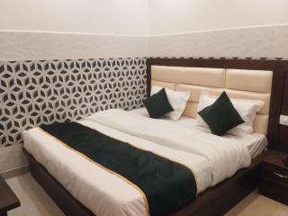 G L Palace - Katra - 5