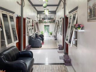 RedDoorz near Pantai Pandan Sibolga 2 - Halangan - 2