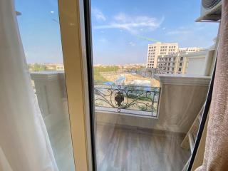 Sheikh Zayed luxury apartment with Arkan palm view - 5