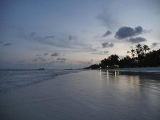 Frangipani Cottages - 8