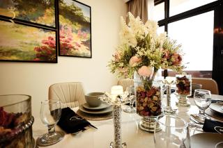 Corniche Allure - Spacious 3BR Apartment with Sea Views, Near Al Raha Mall - 2