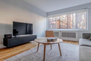 Lenox Hill 2br w elevator doorman nr art NYC-1389 - New York - 7