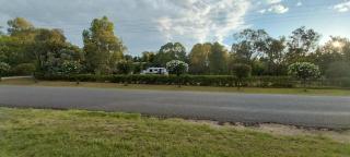 RV Caravan in Rural Setting on Edge of Town close to AgQuip - Gunnedah - 1